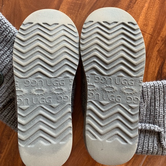 Ugg classic cardy boot - Picture 3 of 5